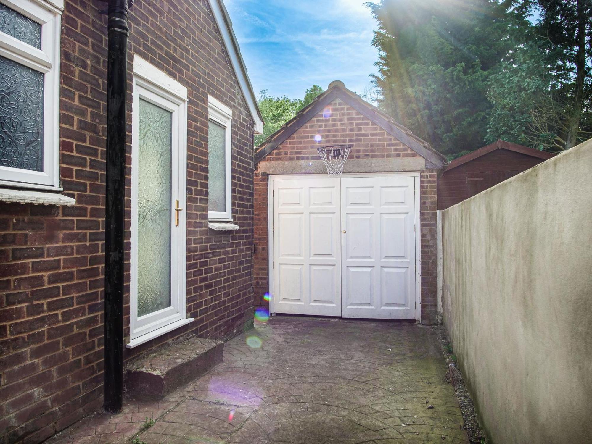 Luxe 5 Bed Bungalow In Snodland, Medway, Kent Zewnętrze zdjęcie